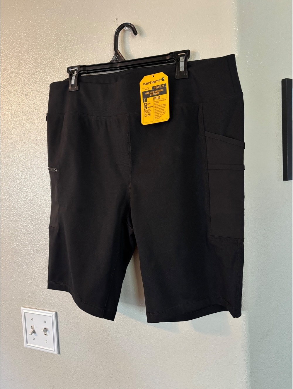 NWT Carhartt Force Fitted Lightweight Utility Shorts Black Stretch XL 16-18